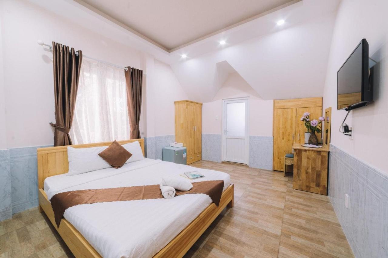 Khach San An Binh Hotel Da Lat Exterior photo